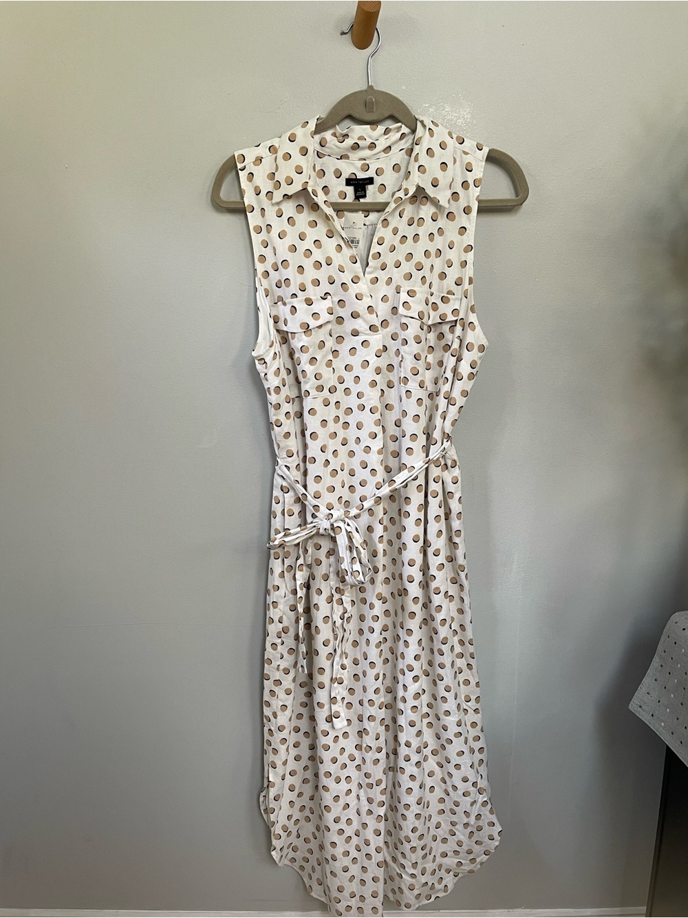 Ann Taylor Sleeveless White Dress with Tan Polka Dots - Classic Shirt Dress
